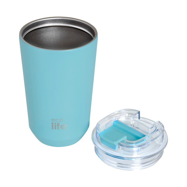 Light blue insulated tumbler with clear lid on a white background